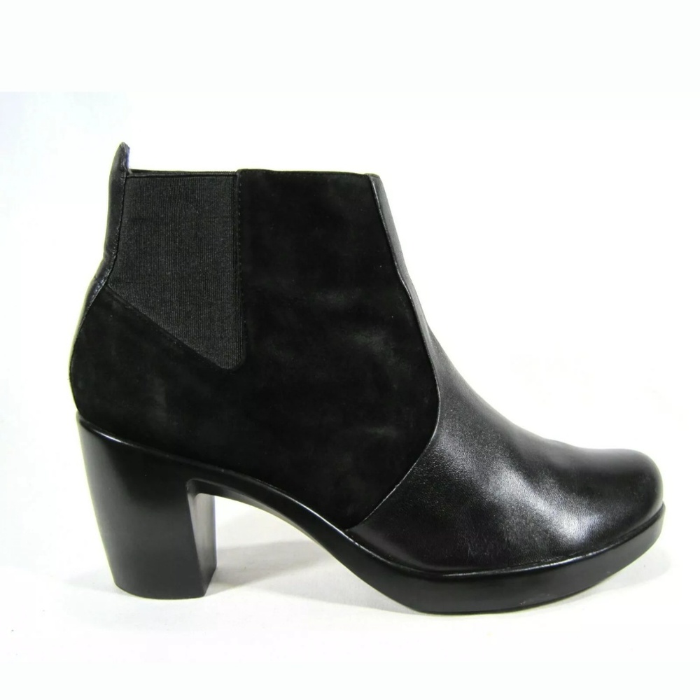 Dansko Black Leather/Suede Chelsea Boots Sz: 8M - Picture 3 of 8